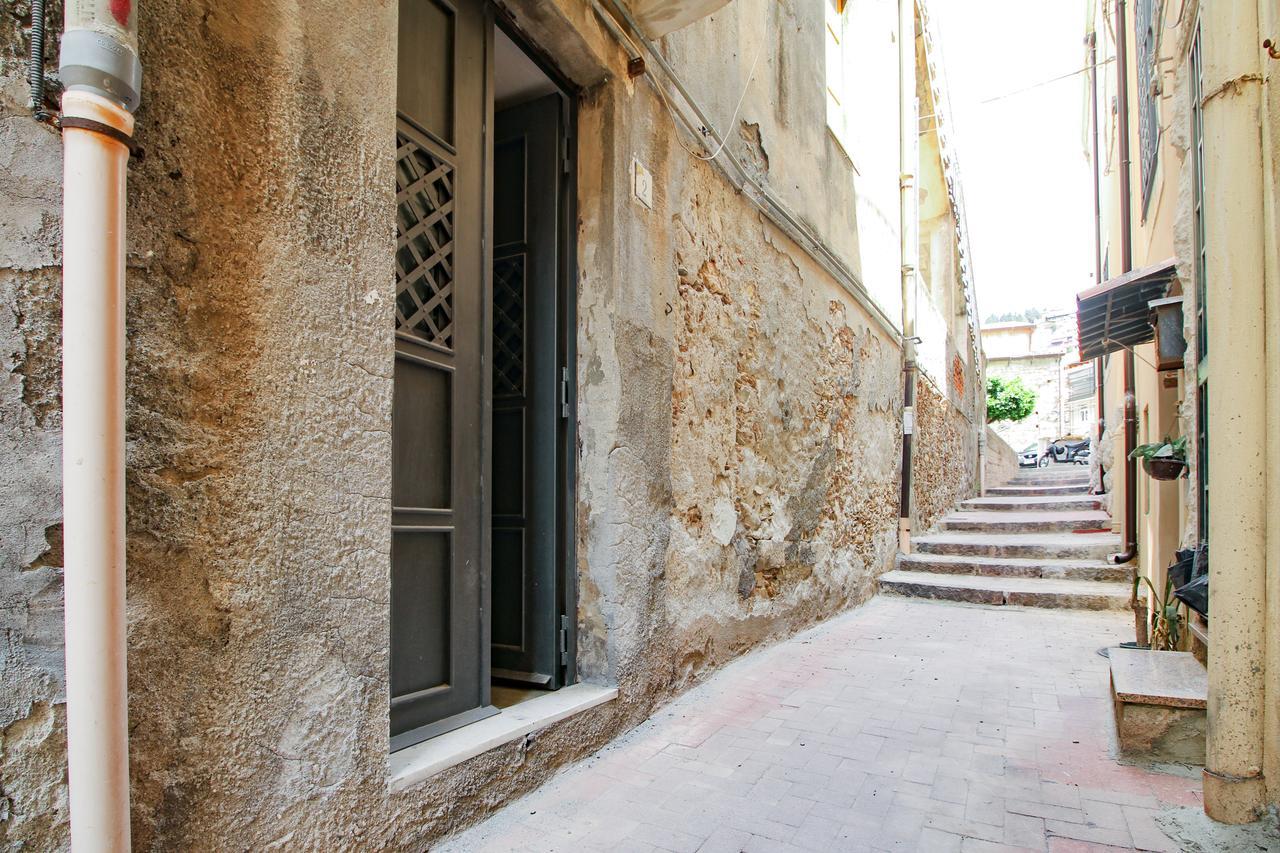 Taormina Sunny Experience Apartment Ngoại thất bức ảnh